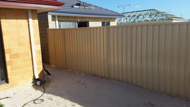 Colorbond2 2 scaled 1 768x432